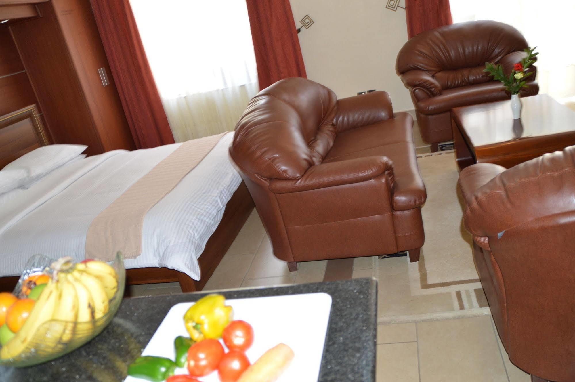 Norfolk Towers Serviced Apartment -Nairobi, City Centre Cbd Екстериор снимка